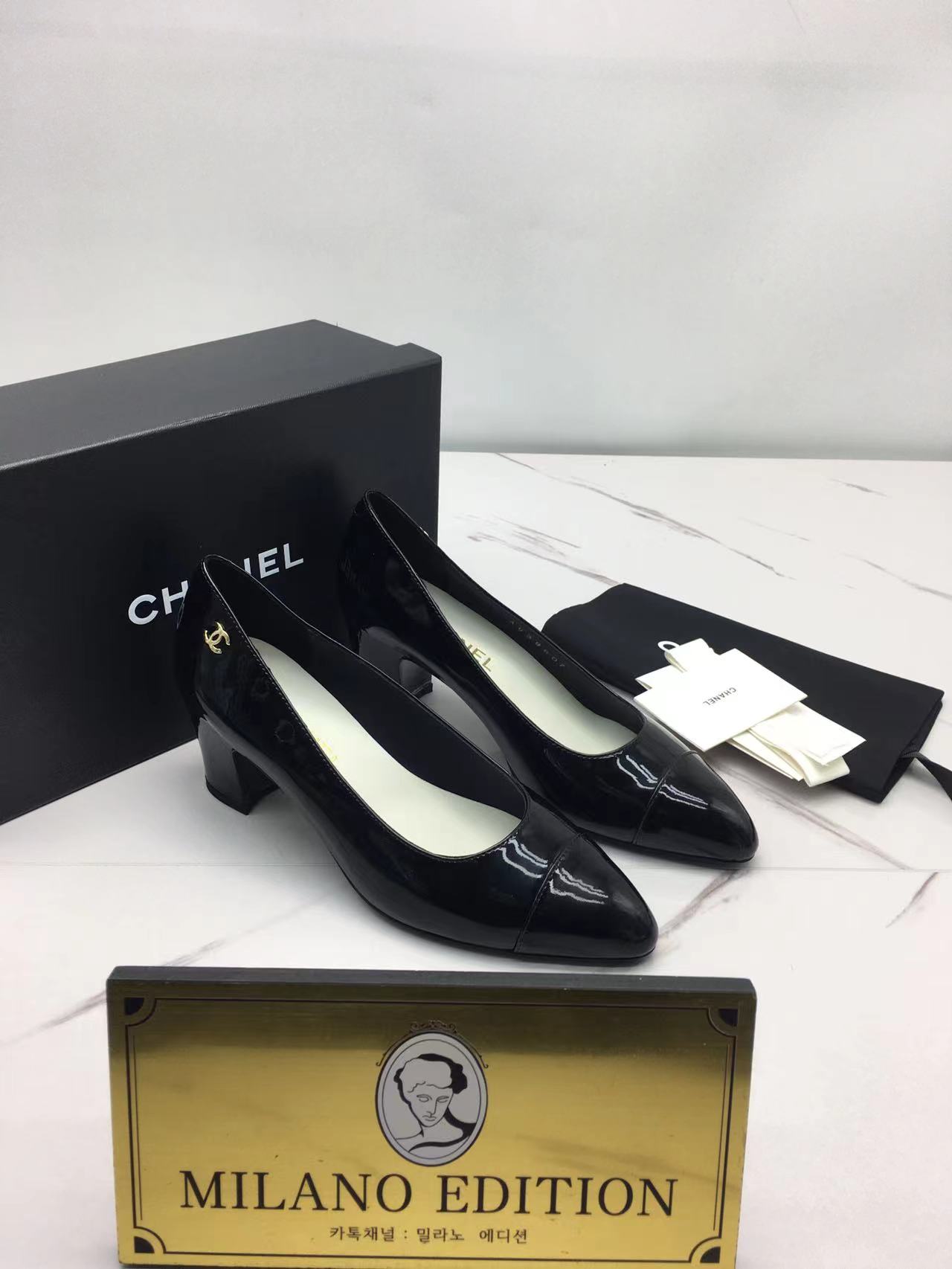 샤넬 23ss chanel 발레리나 펌프스 페이던트 (굽 6cm)