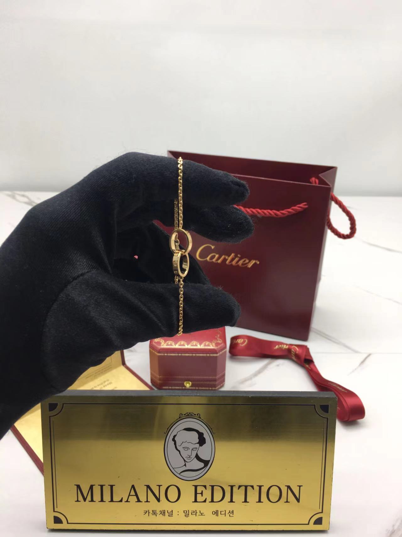 까르띠에 cartier 러브 브레이슬릿 (컬러 로즈골드)