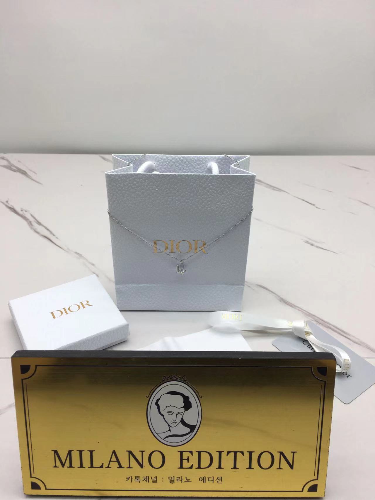 디올 dior D 다이아 목걸이